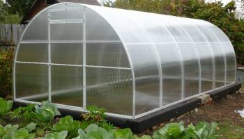 Handa nang polycarbonate greenhouse