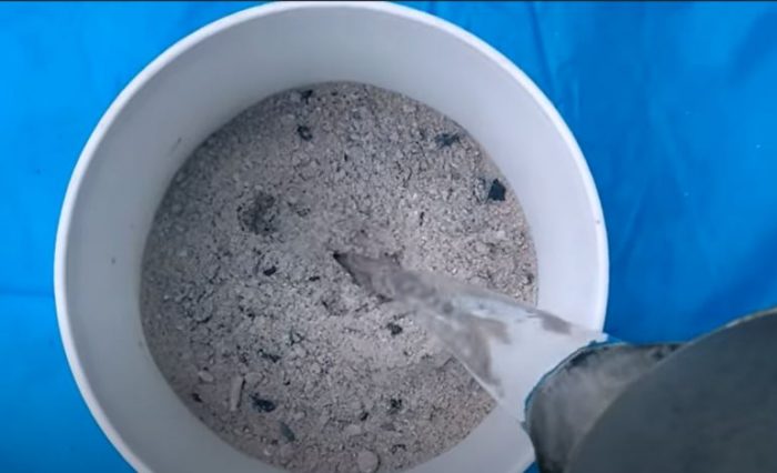 灰溶液