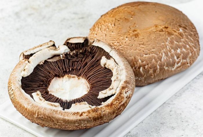 Binuksan na champignon