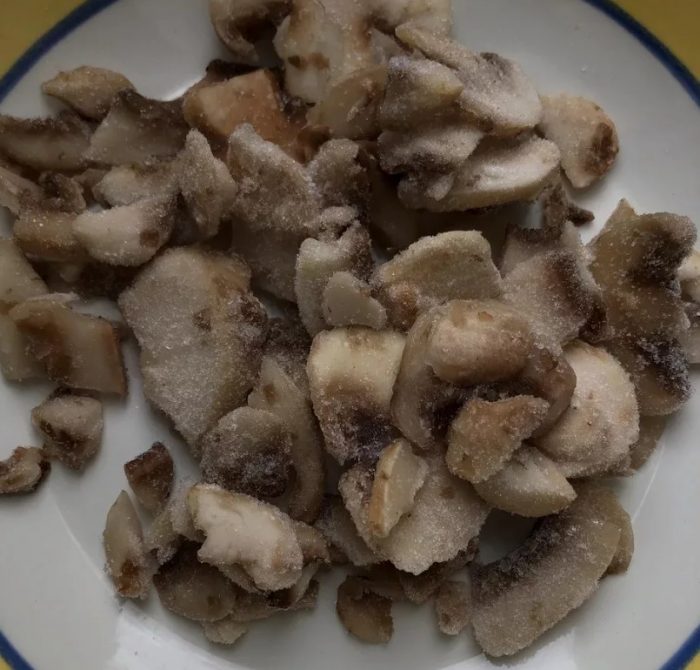 Mga nakapirming champignon