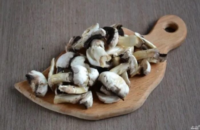 Hiniwang mga champignon