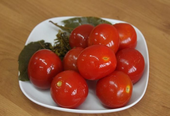 Cà chua muối chua